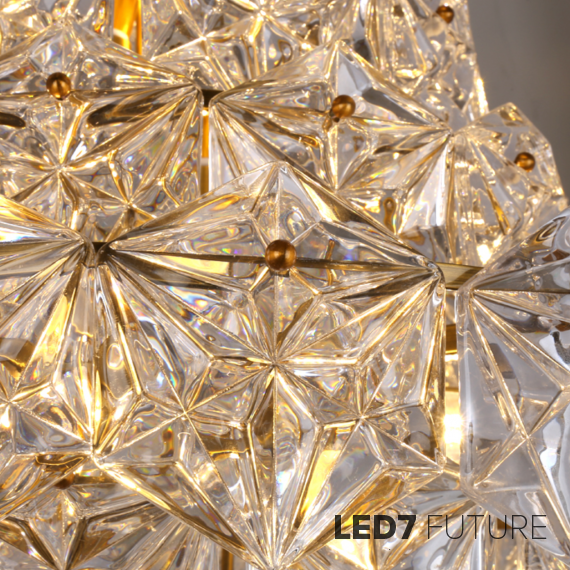 Loft Industry Modern - Scale Chandelier V1